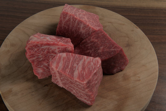 【ギフト 特別な日に】黒毛和牛ステーキ用カット ４種 800g相当（200g ×4）